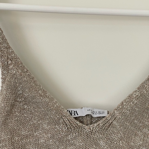 Knit Crop Top - Picture 2 of 3